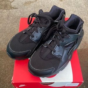 Kids Nike Huarache Black